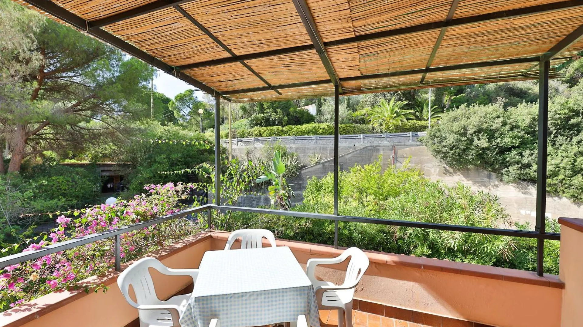Apartament Appartamenti Fetovaia Nord - Goelba